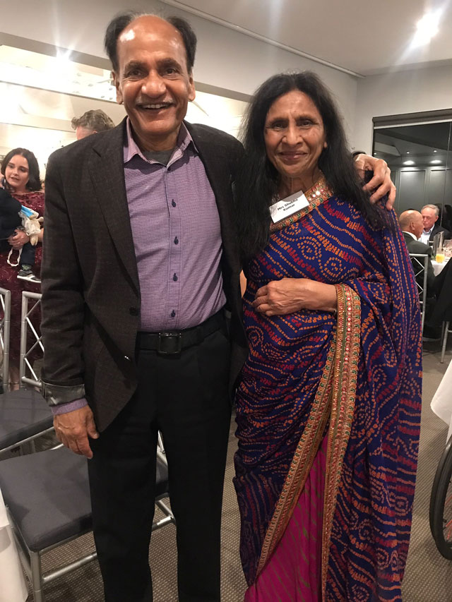 Hills Mayor's Christmas Party thanks all supporters and volunteers Hills Mayor's Christmas Party thanks all supporters and volunteers - Hills Mayor's Christmas Party thanks all supporters and volunteers Aksheya And Shubha Kumar India Club