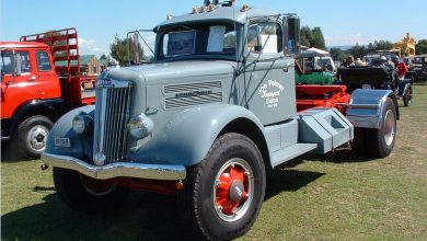 antique truck at Clarendon Classic Rally
