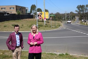 $75.5 Million Boundary Road Upgrade to proceed to design phase $75.5 Million Boundary Road Upgrade to proceed to design phase - $75.5 Million Boundary Road Upgrade to proceed to design phase Mayors Peter Gangemi And Sarah Mcmahon At The Intersection Of Boundary Road And Brocklebank Street
