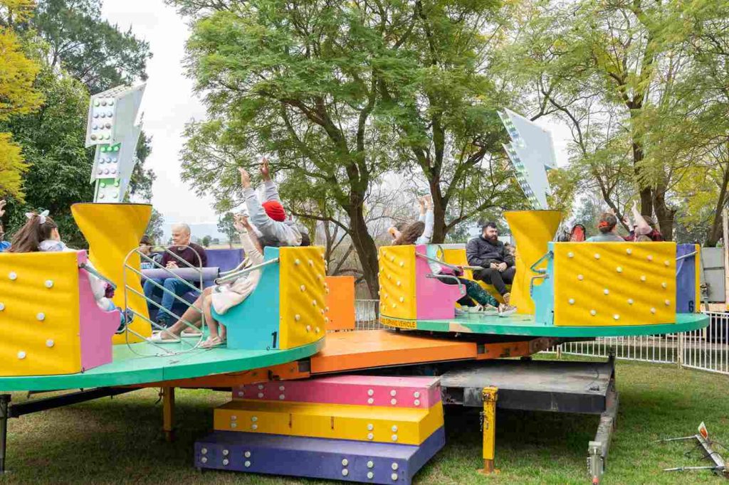 Hawkesbury Fest rides