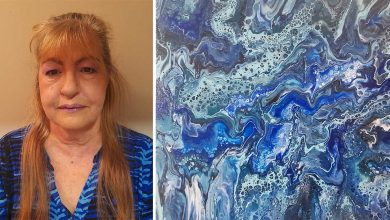 Michelle Hendriks Fluid Art Painting