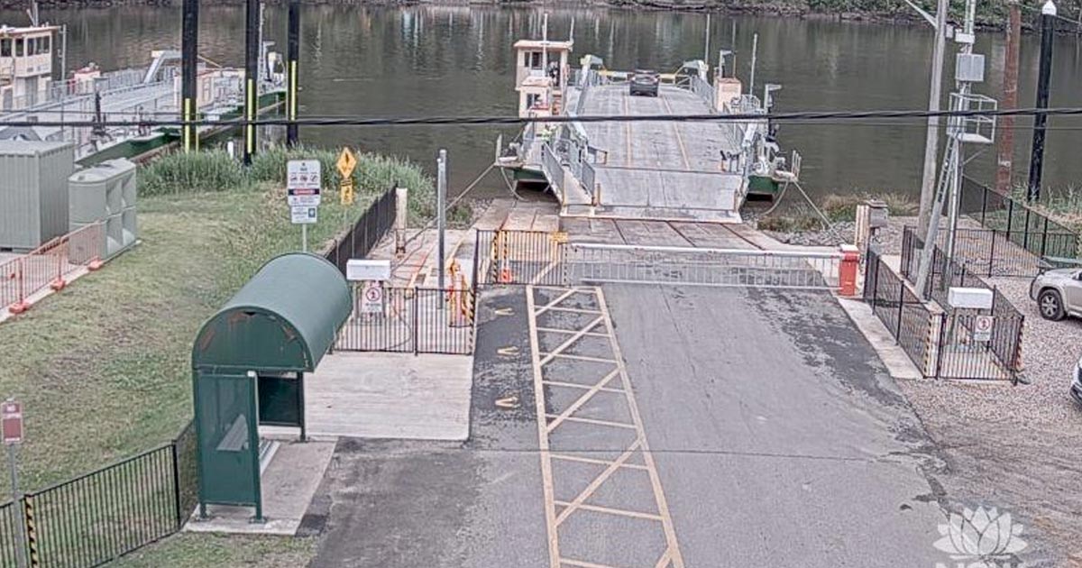 Wisemans Ferry Service