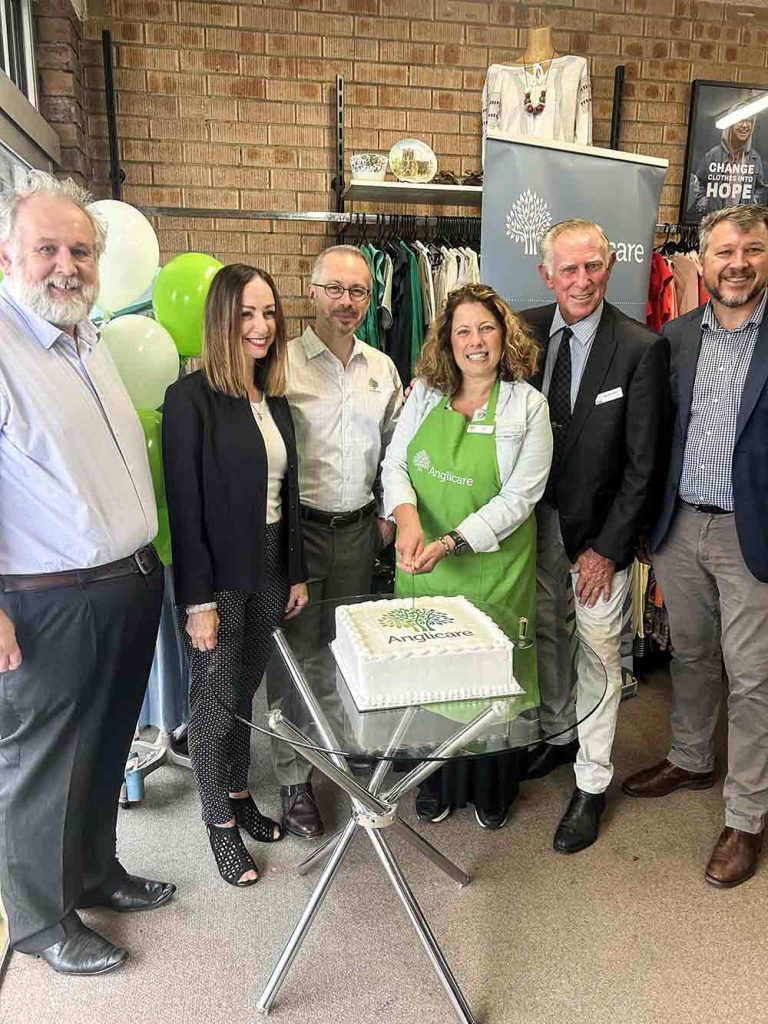 Anglicare Sydney Opens New OP SHOP In Windsor!