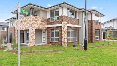8 Saltbush Way Gables